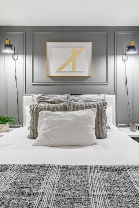 Luxury Suite Downtown Toronto Near Cn Tower Luaran gambar