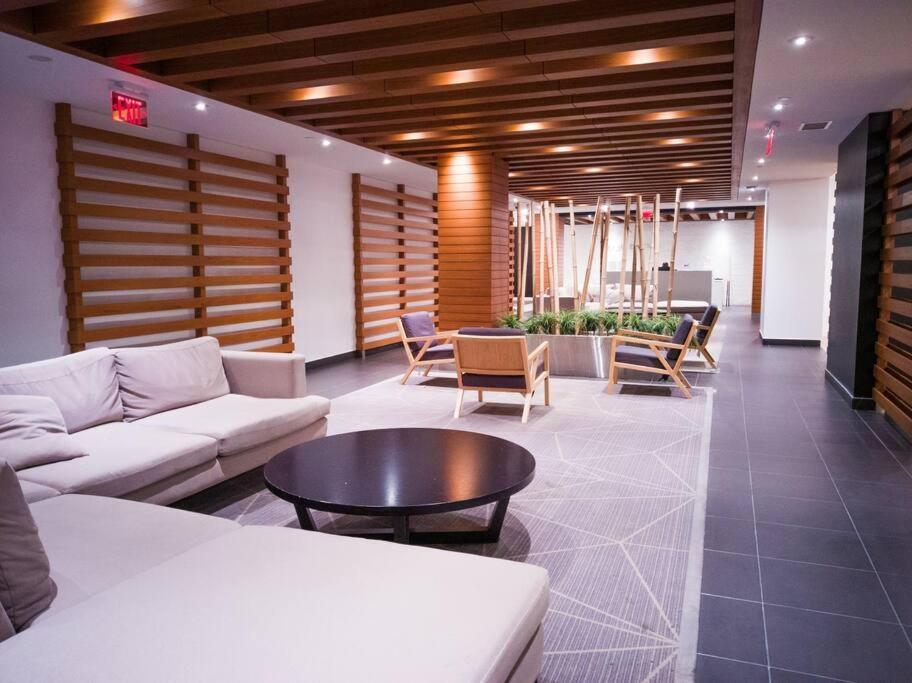 Luxury Suite Downtown Toronto Near Cn Tower Luaran gambar