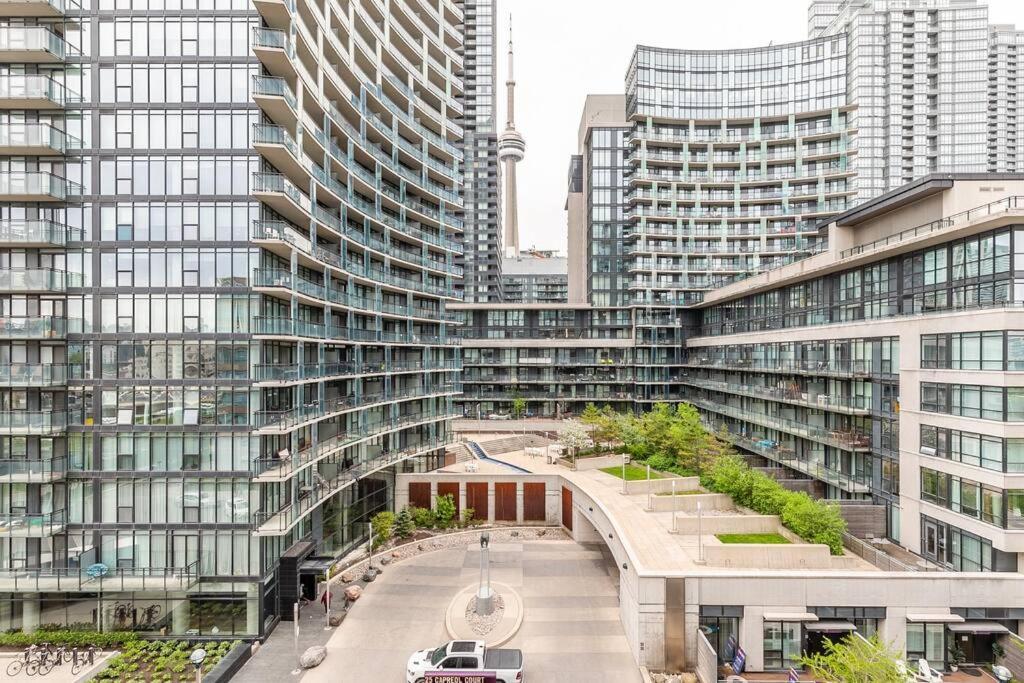 Luxury Suite Downtown Toronto Near Cn Tower Luaran gambar